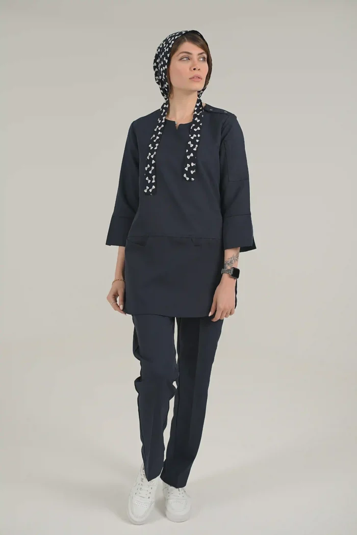 اسکراب زنانه آستین سه ربع سرمه ای پرشیا - Image 2