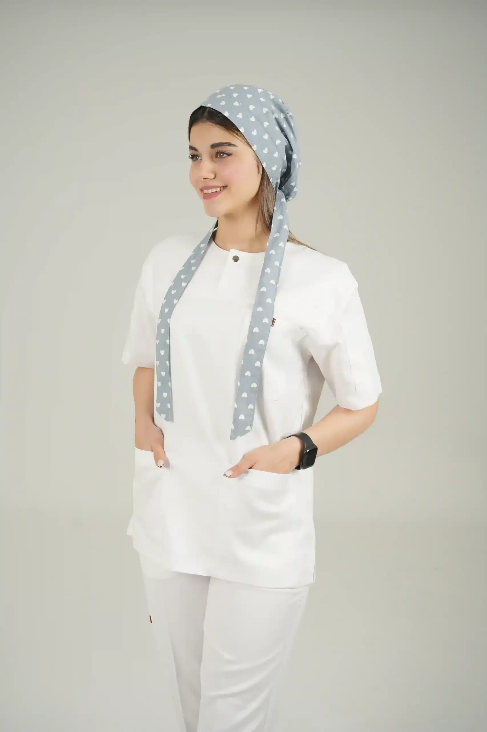1000252174 کلاه جراحی طوسی طرح قلب سفید مدل کراواتی - Image 1