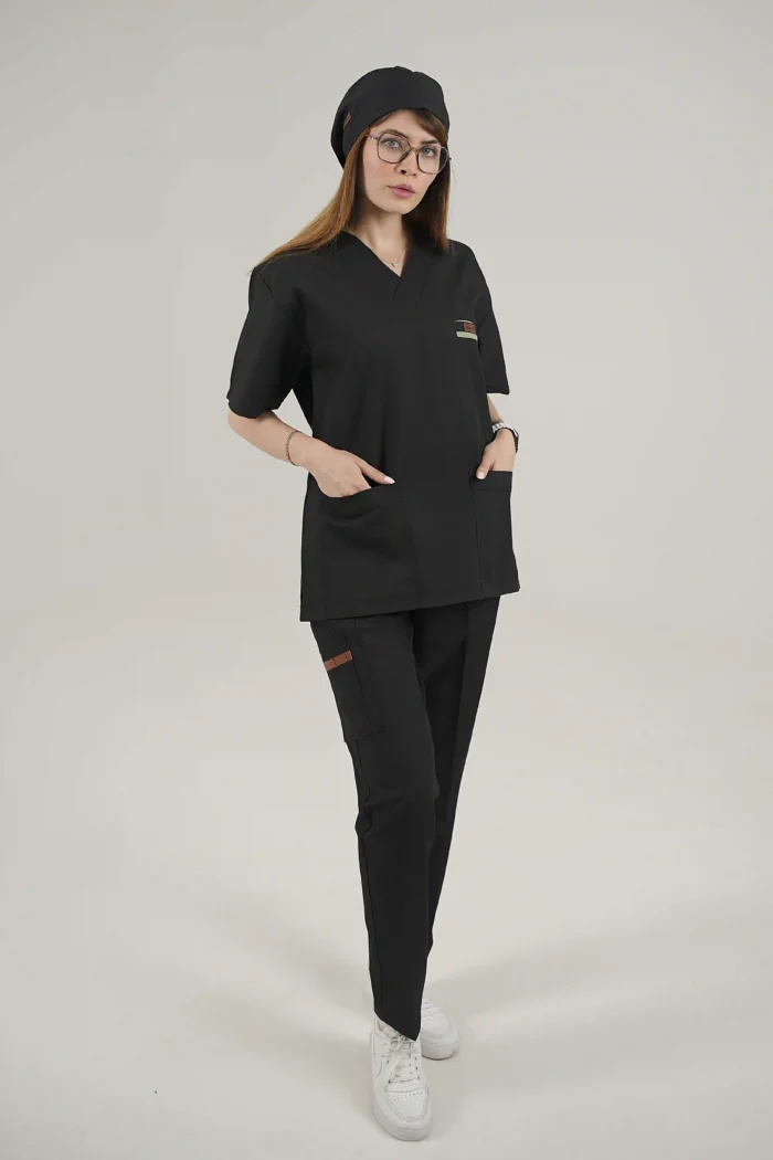 ست اسکراب یقه هفت مشکی - Image 3