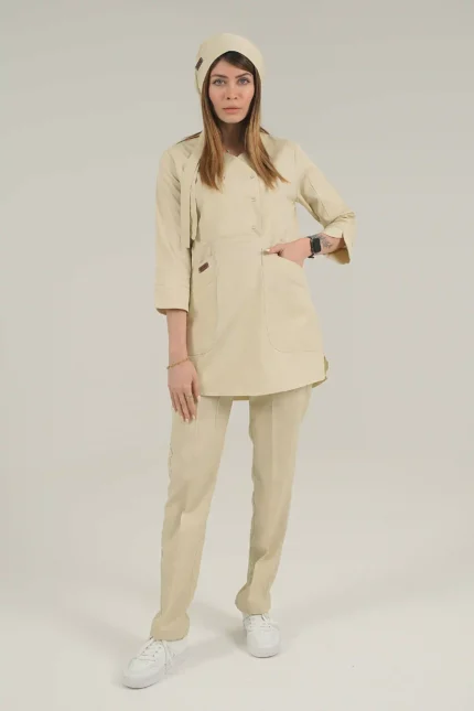 اسکراب زنانه آستین سه ربع کرم