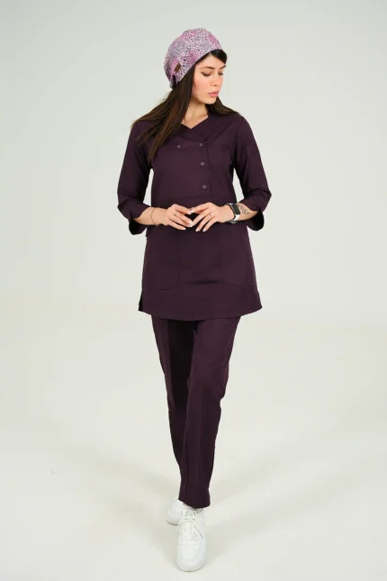 اسکراب زنانه آستین سه ربع بادمجونی