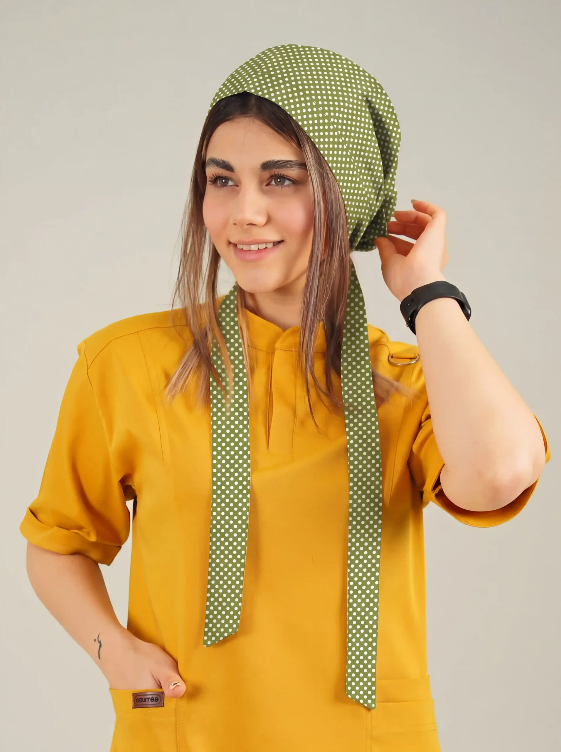 1000340795 کلاه جراحی کراواتی زمینه سبز طرح خالدار - Image 1
