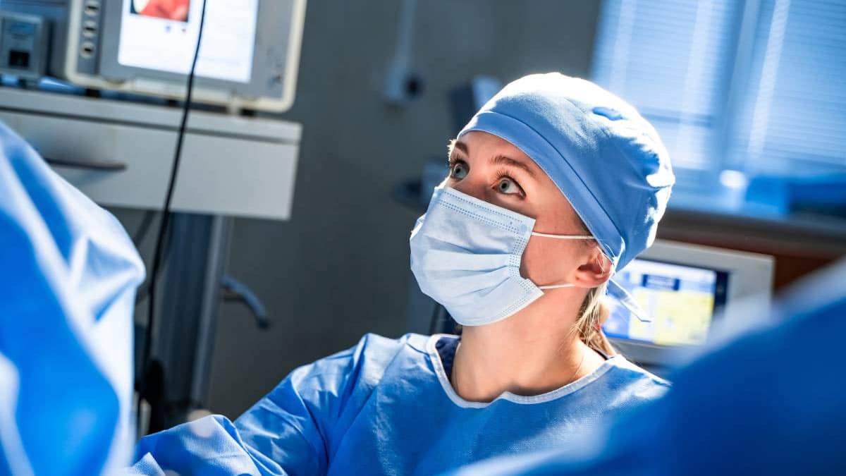 معیارهای انتخاب بهترین اسکراب برای اتاق عمل + معرفی محصول پیشنهادی