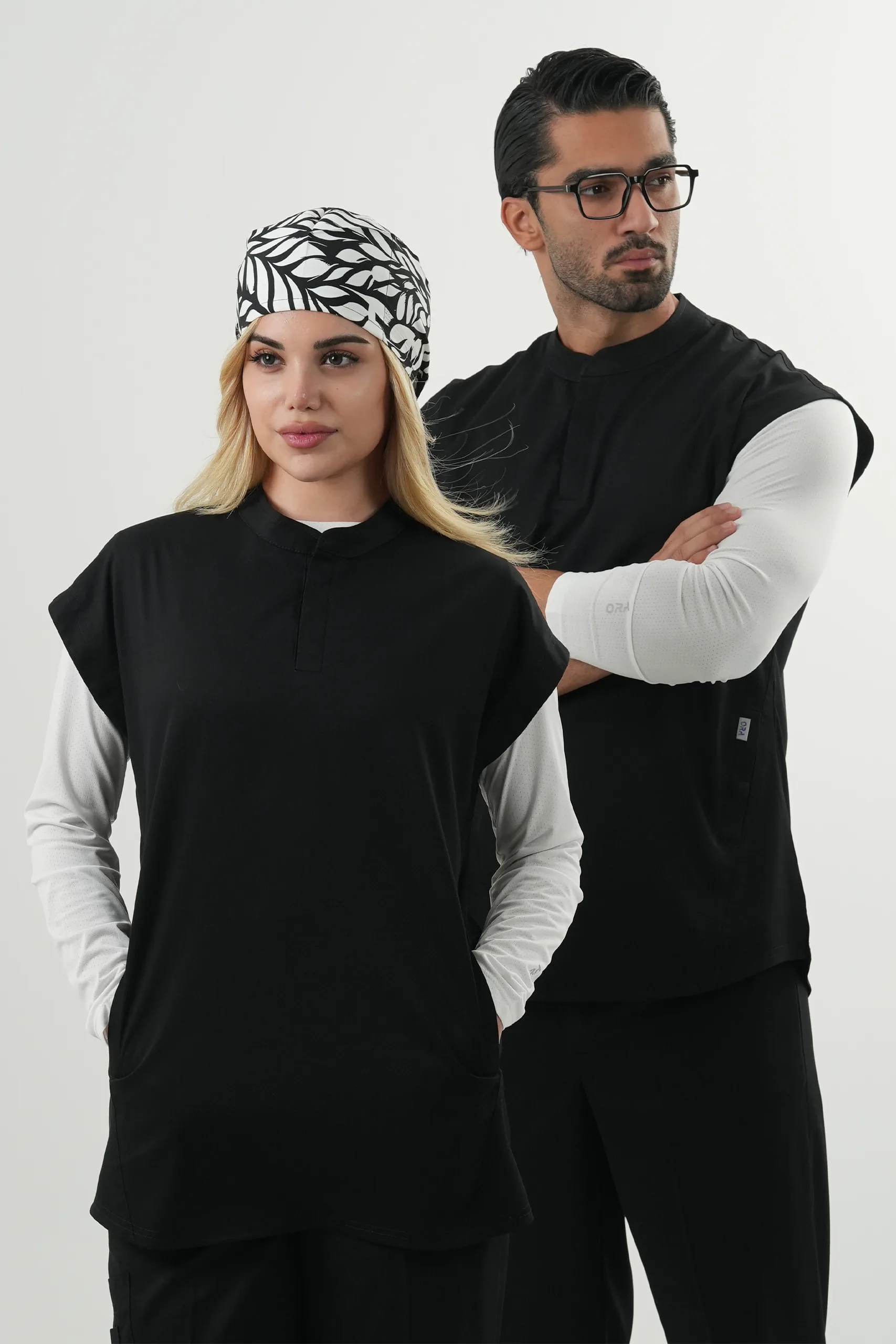وست-اسکراب-پزشکی(اسکراب-تاپ)-یونیسکس-مشکی وست اسکراب پزشکی(اسکراب تاپ) یونیسکس مشکی